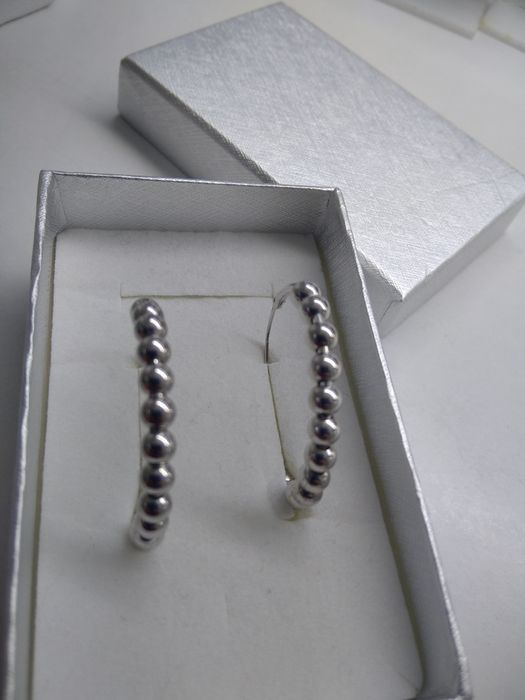 Srebrne kolczyki koła z kulkami srebro 925 średnica 3 cm  268