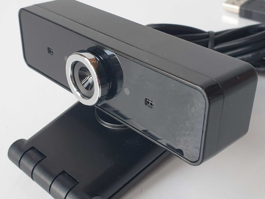 Веб-камера  USB  HD 720p, вбудований мікрофон CMOS-сенсор