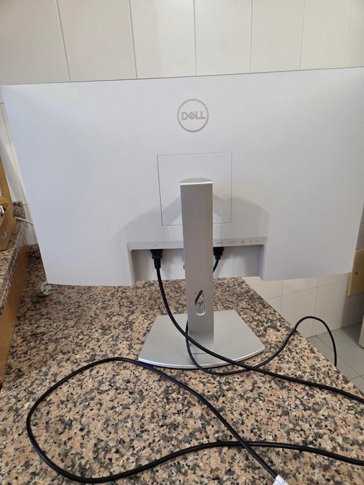 Monitor Dell S2722QC 27" UltraHD 4K IPS USB-C FreeSync Altifalantes