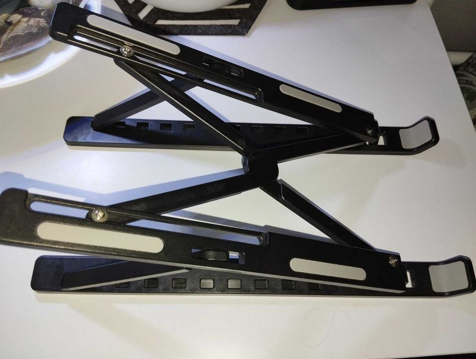 Podstawka pod laptopa, plastikowa