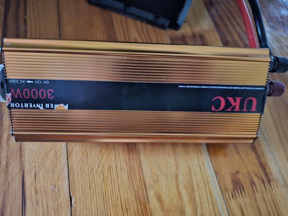 Інвертор 12V на 220V 3000kw