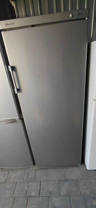 Chłodziarka Bauknecht wys 160 cm