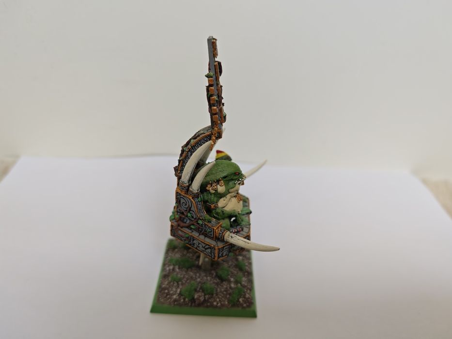 Figurka Lizardmen Slann Mage-Priest Warhammer Battle lub the Old World