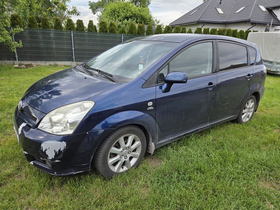 Toyota corolla verso 7 osobowa