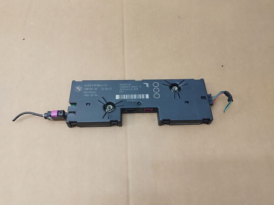 wzmacniacz modul anteny diversity bmw e91 lift 2008-2012 9193841