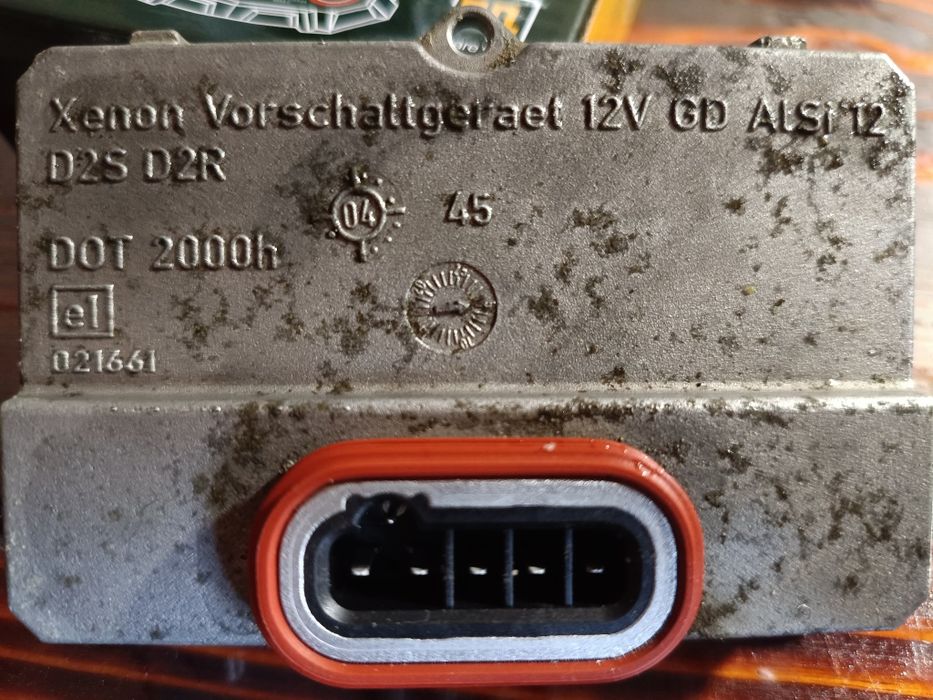 Ксеноновый блок Hella 5DV 008 290-00 / 5DV008290-00 / 5DV00829000