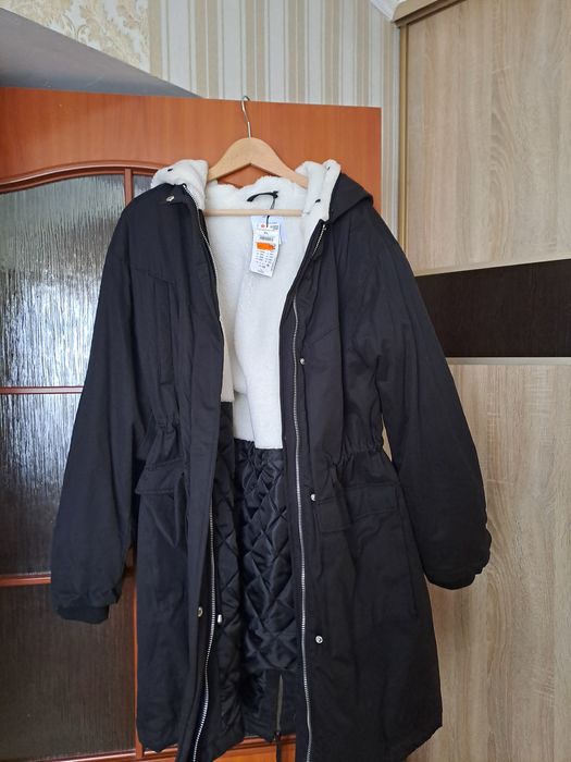 Зимова куртка жіноча