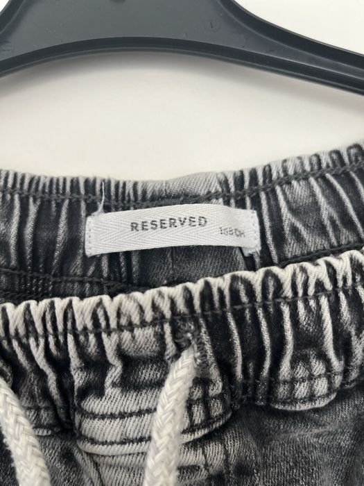 Jesnsy reserved jak nowe 158 cm