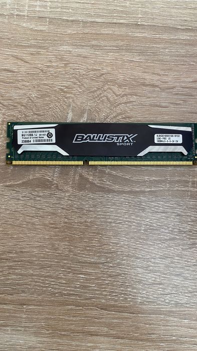 Оперативна памʼять  Crucial balistix sport 4gb ddr3 1666mhg
