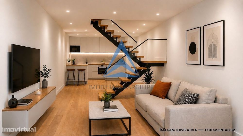 T4 House in the Historic Center of Constância | River View