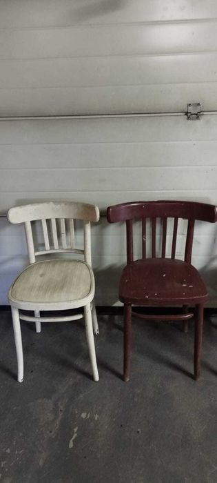 Krzesła PRL drewniane