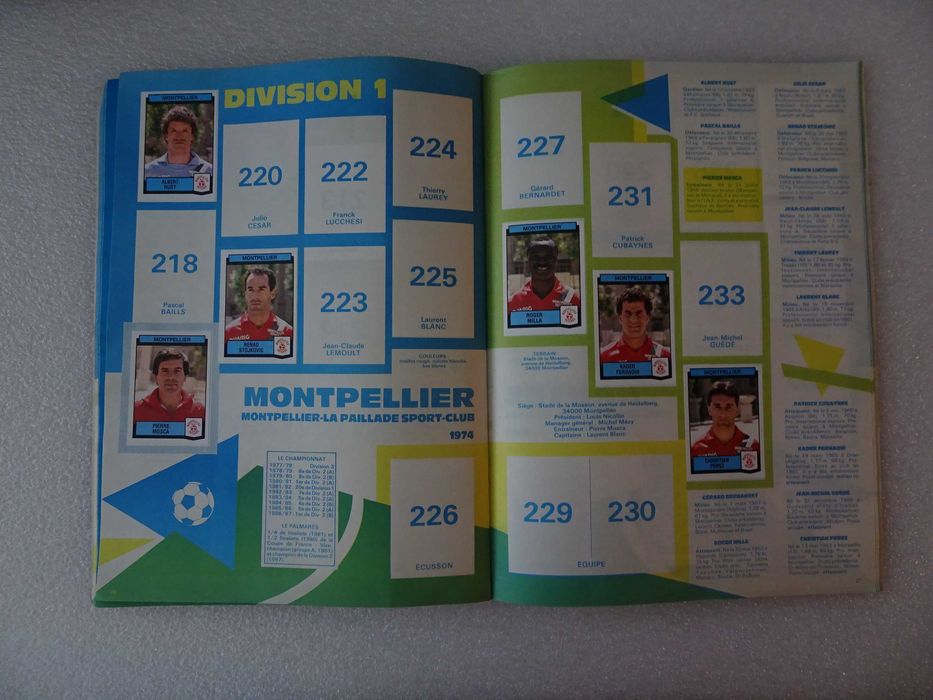 Caderneta de cromos de futebol Football 88 Panini (tem 202 cromos)
