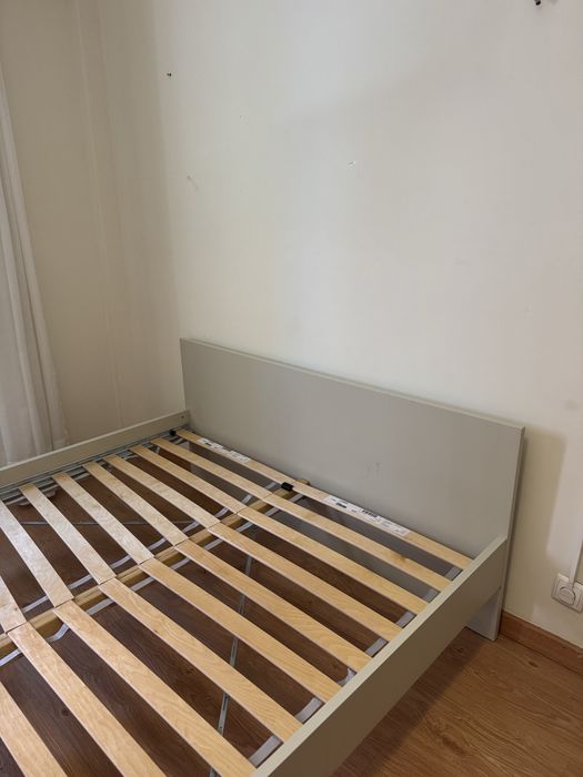 Cama doble IKEA