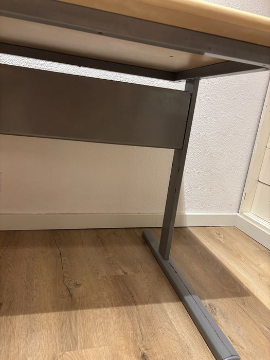 Secretaria Fredrik IKEA