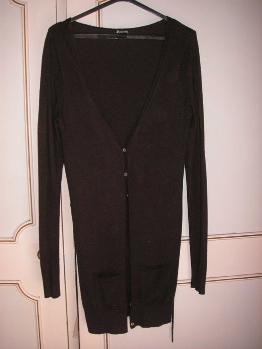 Casaco Malha Comprido Stradivarius (Castanho) e com Capuz (Verde)