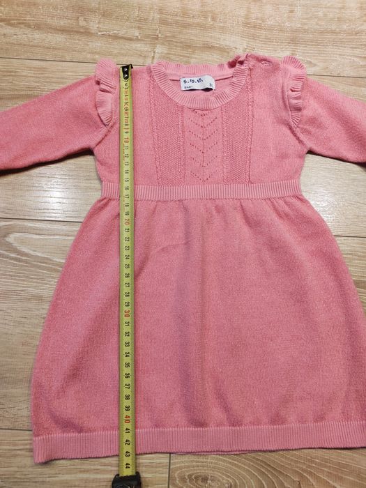 Sukienka dzianinowa 80