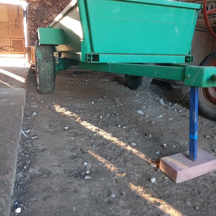 Прицеп одновісний