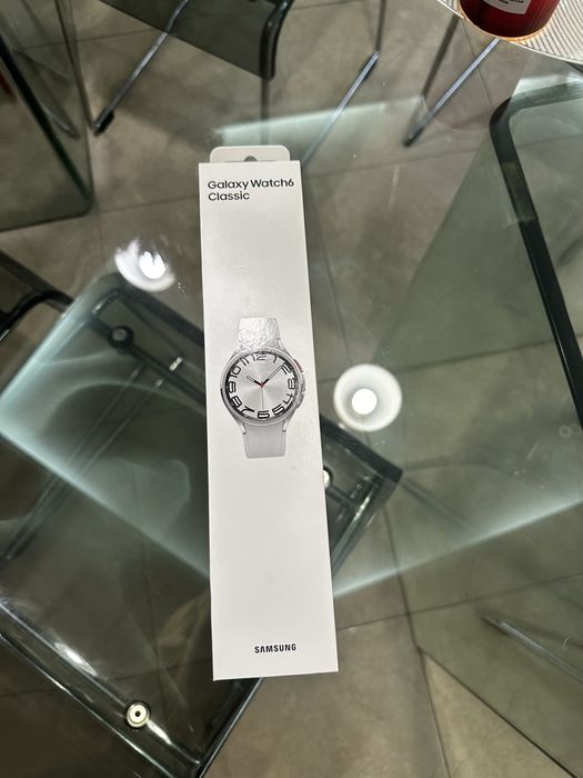 Samsung Galaxy Watch 6 Classic 47mm Silver, идеальное состояние