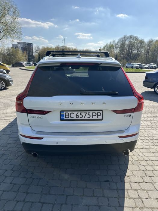 Volvo XC60 2020рік