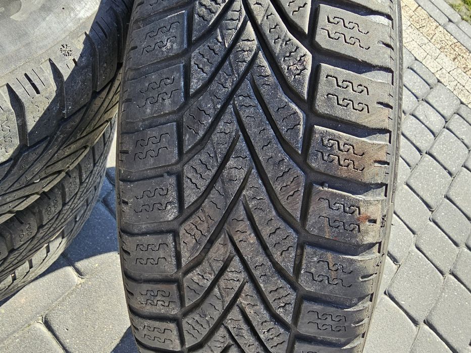 Opony 185/65/15 Falken Eurowinter hs02 zimowe 2023