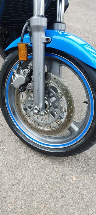 Honda CB-1 (NC27)