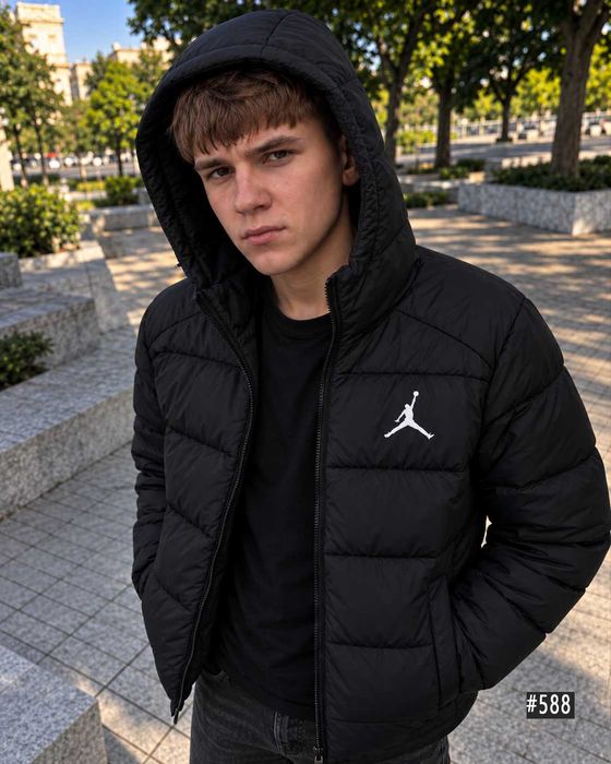 Черный Микро Пуховик Nike Jordan (НОВЫЙ)