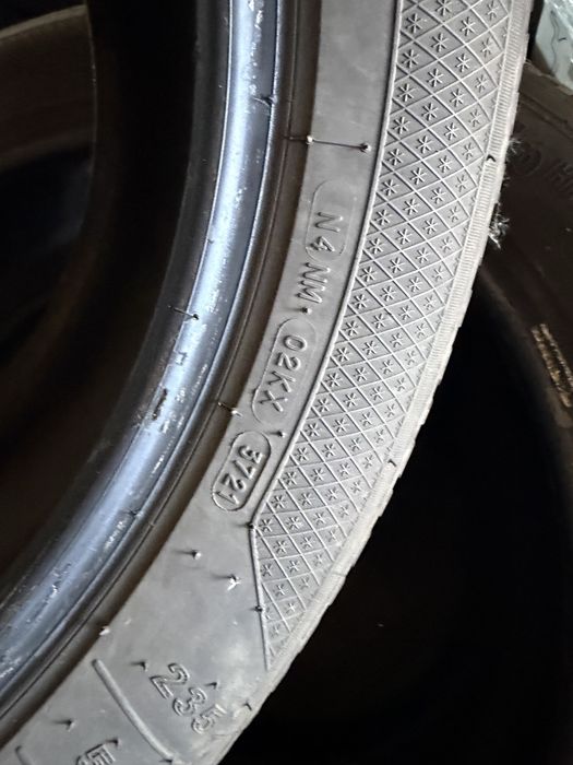 4szt Opon jak nowe 235/50R19 Kleber Krisalp3