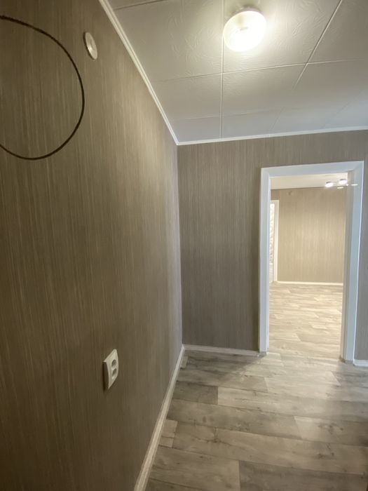 Продам 2к квартиру Кам‘янське вул Миру 23 2 поверх