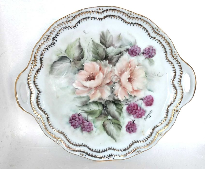 Covilhete em porcelana de qualidade pintada à mão Assinada