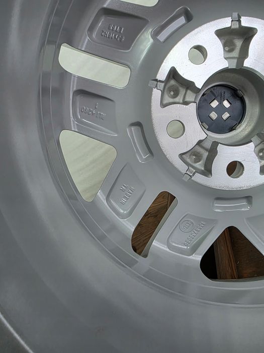 Felgi Aluminiowe 16 Cali Fiat Ducato Citroen Jumpy Peugeot Boxer 5X130
