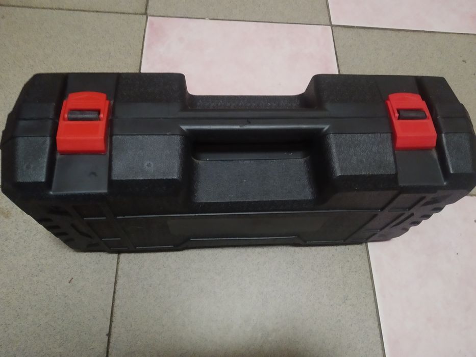 Мини пила аккумуляторная