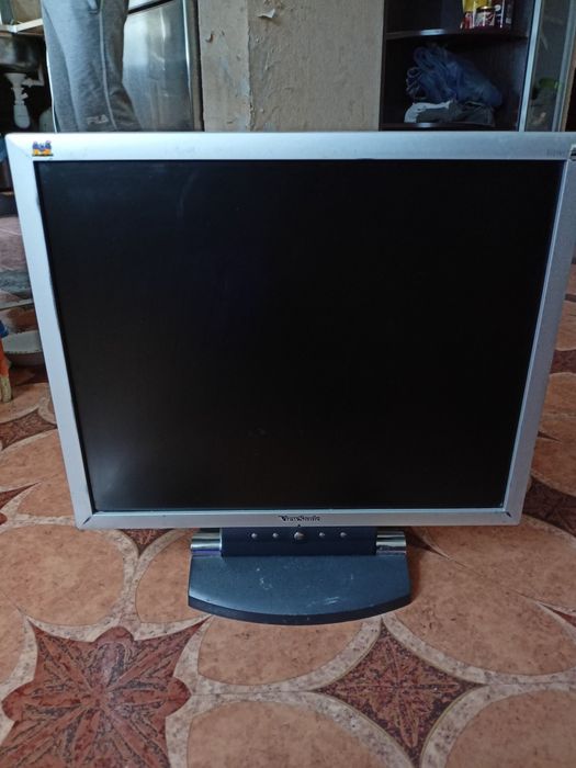 Монитор View Sonic VA902