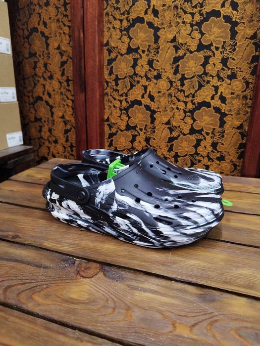 Крокси жіночі. Оригінальні Крокс. Розпродаж.Crocs Salehe Bembury, Echo