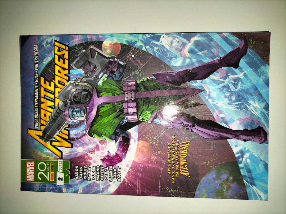 Revistas Marvel, edição 20 anos.                  (Ler descrição]