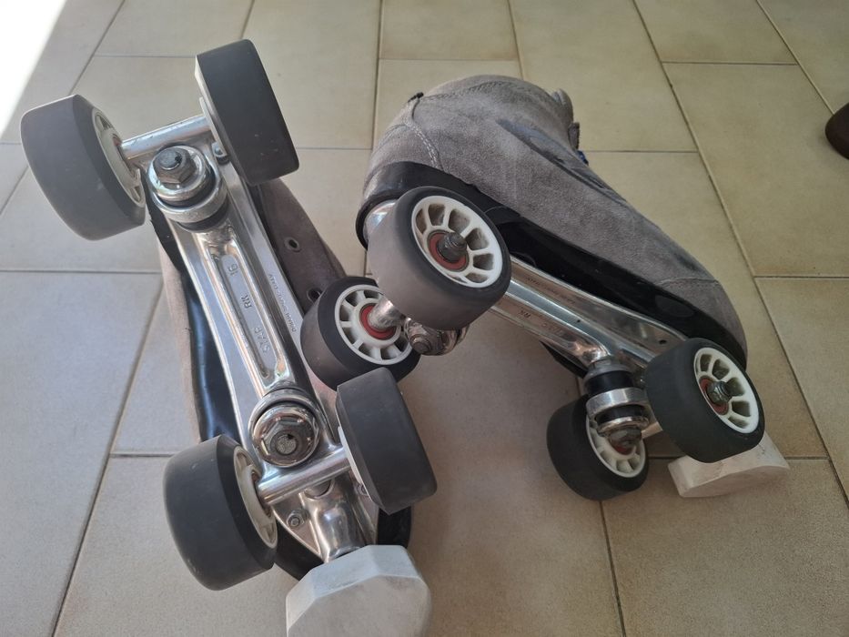 Conjunto de botas de Hóquei em Patins  JET.