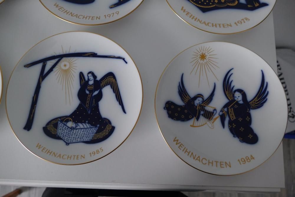 Piękny zestaw Świąteczny KPM kolekcja od 78 do 89r