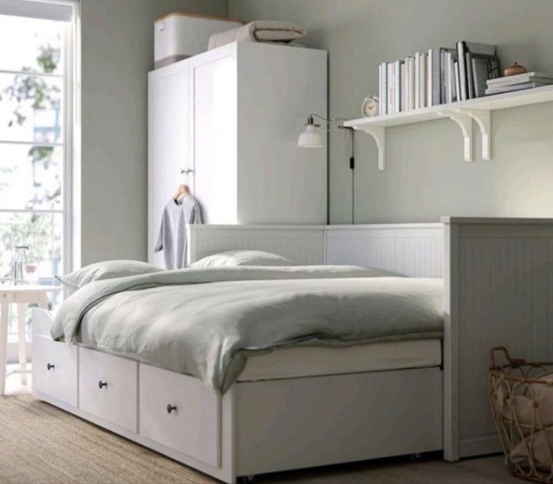 Łóżko drewnianebiałe Ikea Hemnes leżanka materace x2