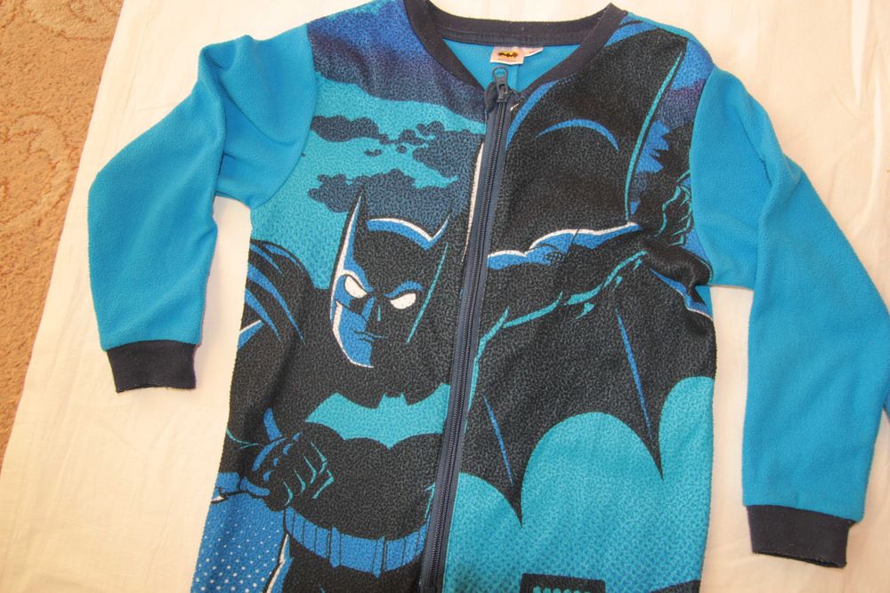 Piżama - kombinezon - strój - roz.7-8 lat - BATMAN