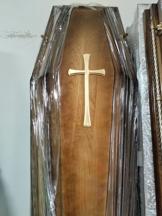 Ритуальні Перевезення . Катафалк.Перевезення по Україні.Цілодобово