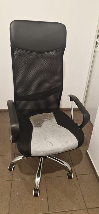 Krzeslo obrotowe za darmo