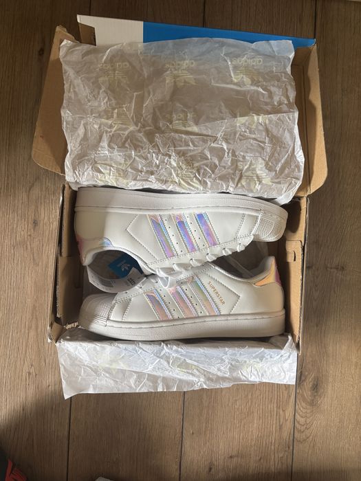 Adidas superstar bialo kolorwe
