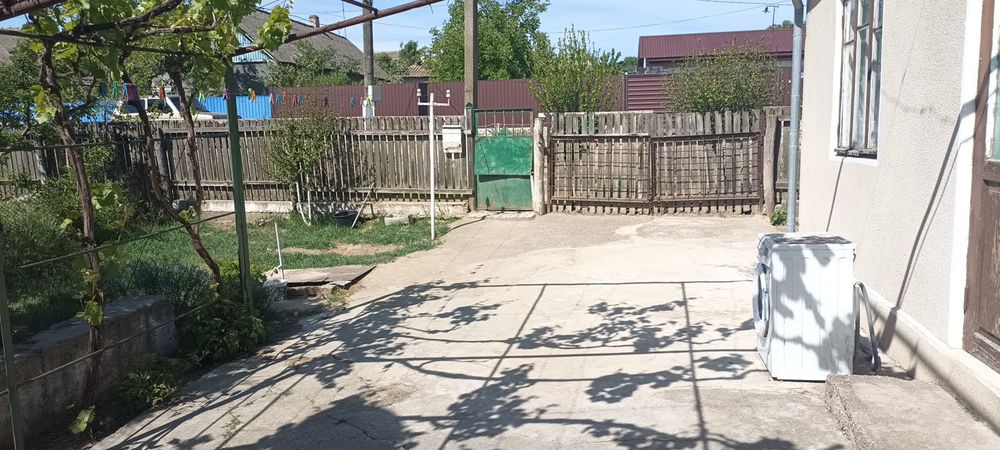 Срочно, дом-85 кв.м.,в/у - 25000 у.е.