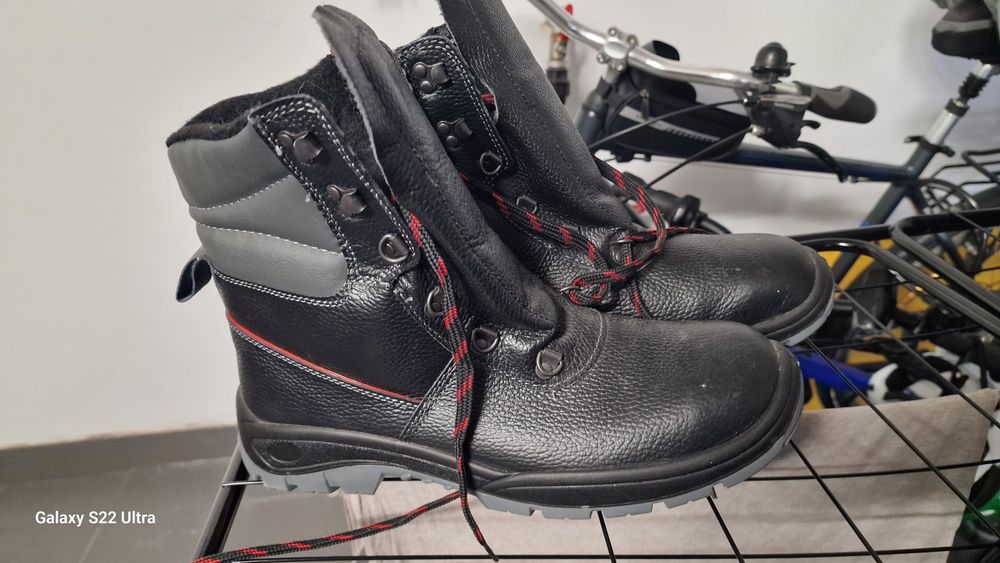 Buty robocze zimowe czarne