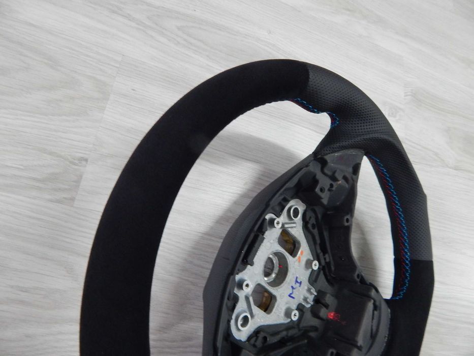 BMW E60 E61 E63 - kierownica Sport M-Pakiet Alcantara palona przycisk