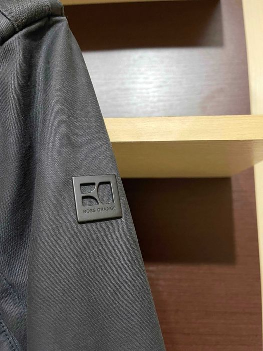 Hugo Boss, оригінал куртка