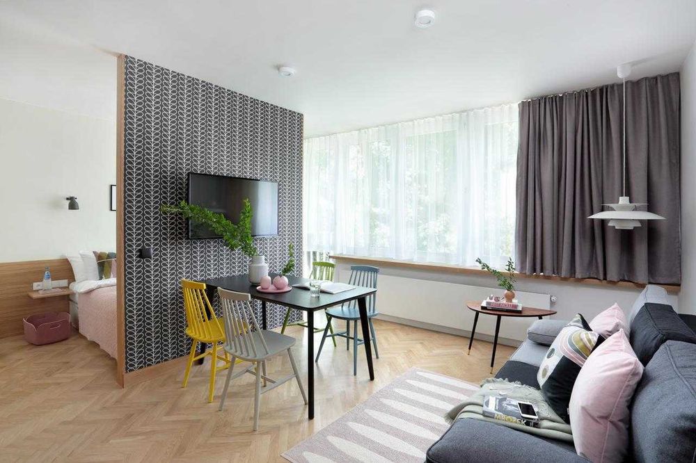 Corazziego – piękna kawalerka z wydzieloną sypialnią, Centrum