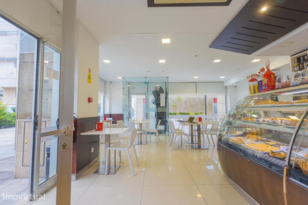 Trespasse de Confeitaria/Pastelaria – Excelente Localização e...