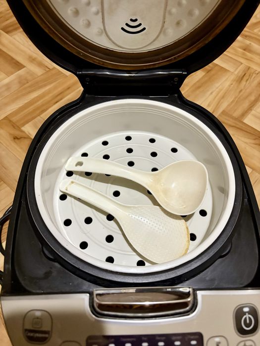 Мультиварка Tefal RK321A34. Serie R51 ( 5л)