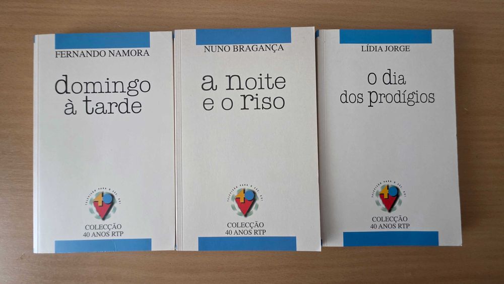 3 livros da coleção 40 Anos da RTP