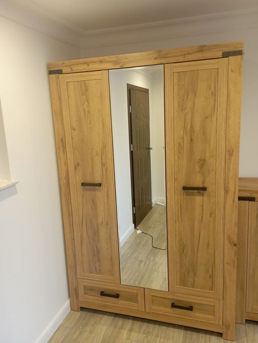 Skręcanie montaż mebli